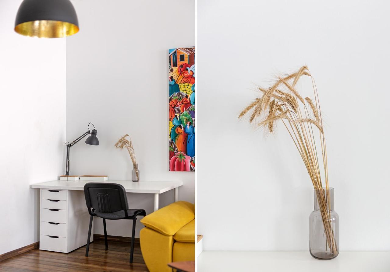New Quiet Cozy City Center Apartment Vilnius Luaran gambar